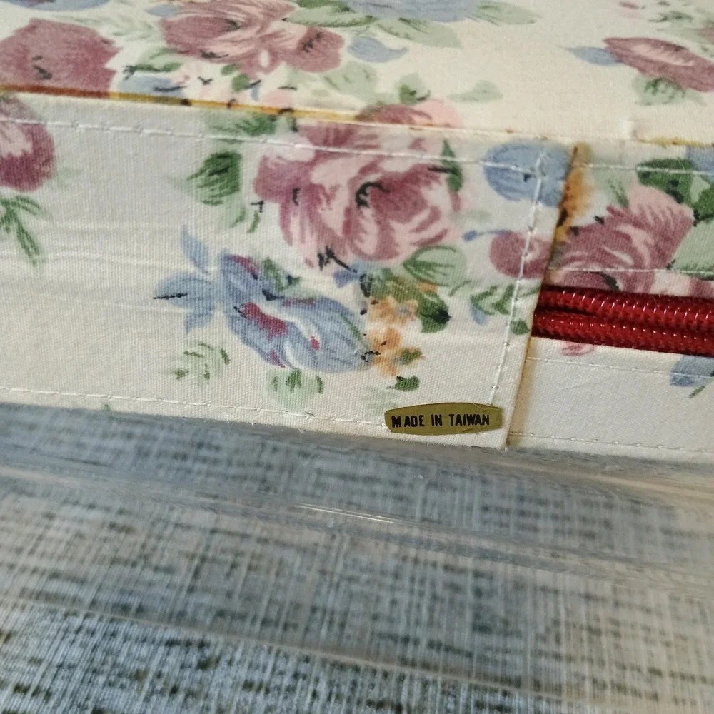 Vtg Floral Jewelry Travel Case Zippered Rose Print Organizer Cottagecore 1990's